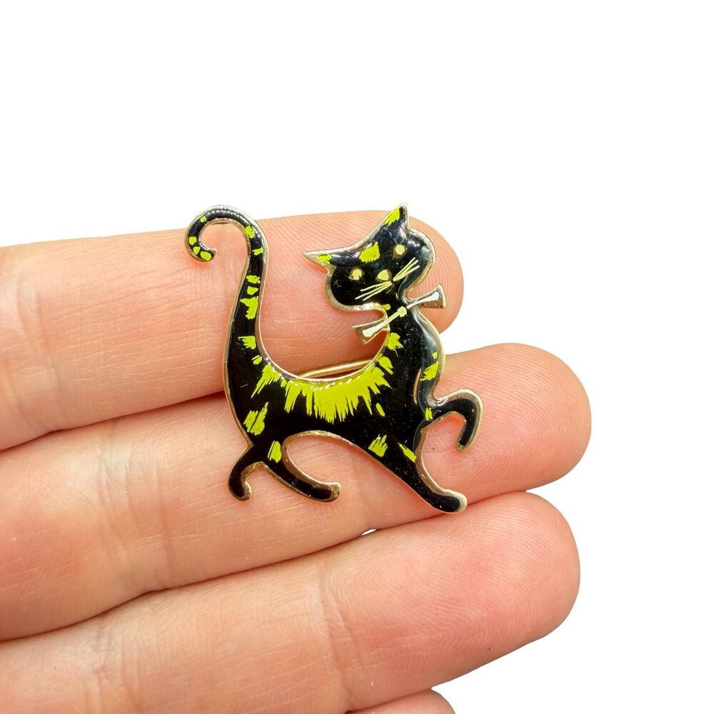 Halloween Vintage Black Cat Pin  1990s Brooch